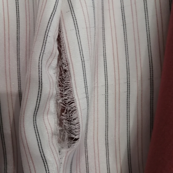 Blazer - Picture 2 of 2